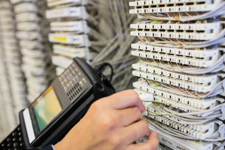 servicios de fontanería y electricidad en Girona